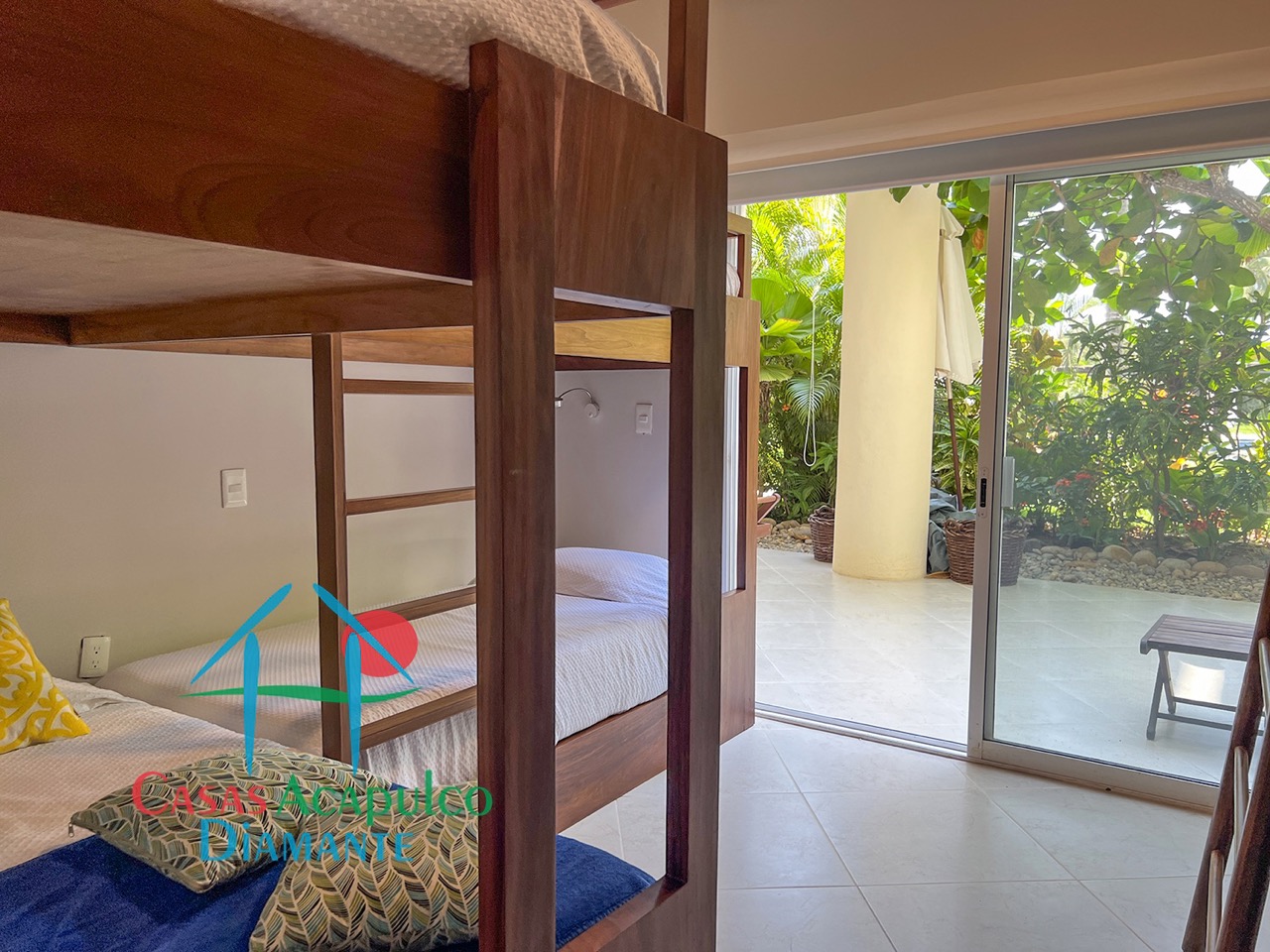 Pacífico Diamante Amura GH 1 - Recámara uno 1